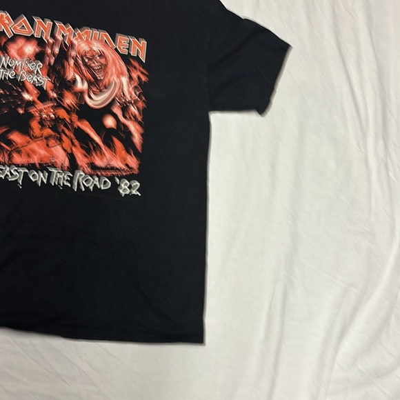 Iron Maiden The Number of the Beast Thr Beasts on The Road ‘82  T-Shirt - Picture 3 of 7